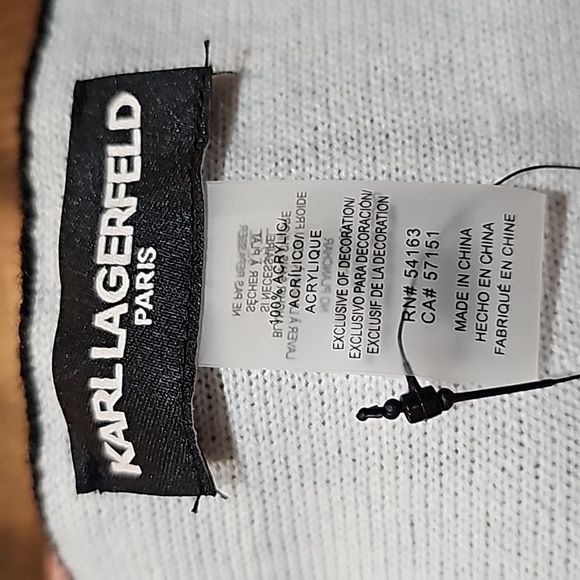 NWT KARL LAGERFELD 68"x12" SCARF - Picture 4 of 6